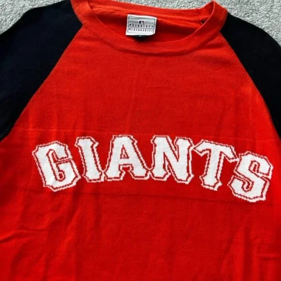 CLEARANCE San Francisco Giants Long Sleeve Shirt - Picture 2 of 6